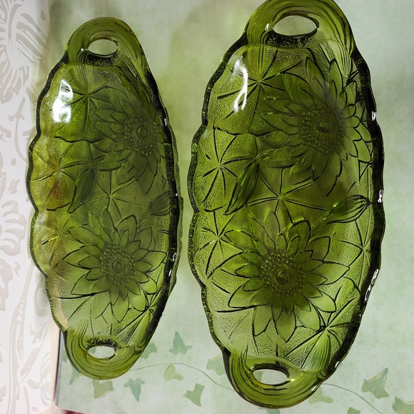 Set of 2 Indiana Glass Oval Relish Dish Olive Depression Glass with Open Handles - Picture 7 of 7